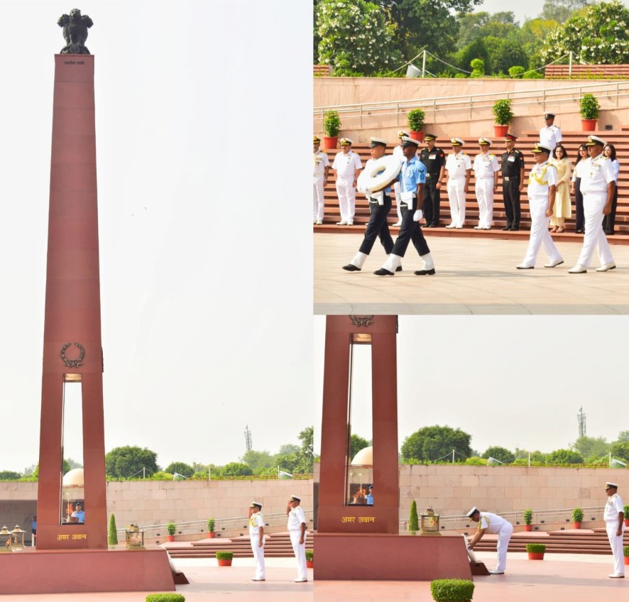 On his superannuation Cmde Satish A Narayanan, NM, VSM, CMDE(W), paid homage at NWM on 22 Sep 26