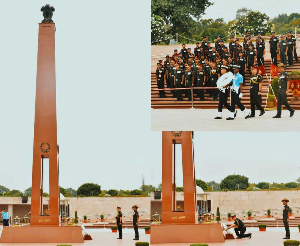 Lt Gen Mukesh Chadha, AVSM, SM, VSM DGS & Trans. & Senior Col Comdt, paid homage at NWM on 26 Sep 26